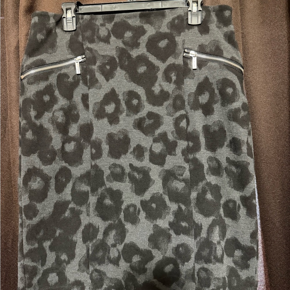 MICHAEL Michael Kors Black and Gray Leopard Pencil Skirt